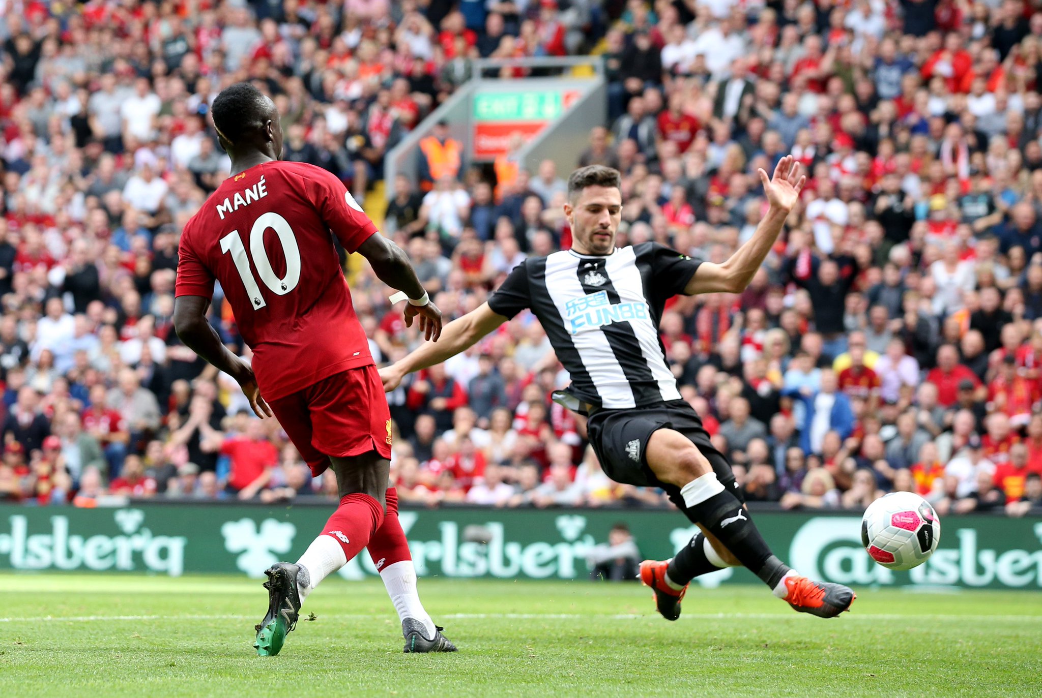 图片报：国米没有就扎卡的转会联系勒沃库森.