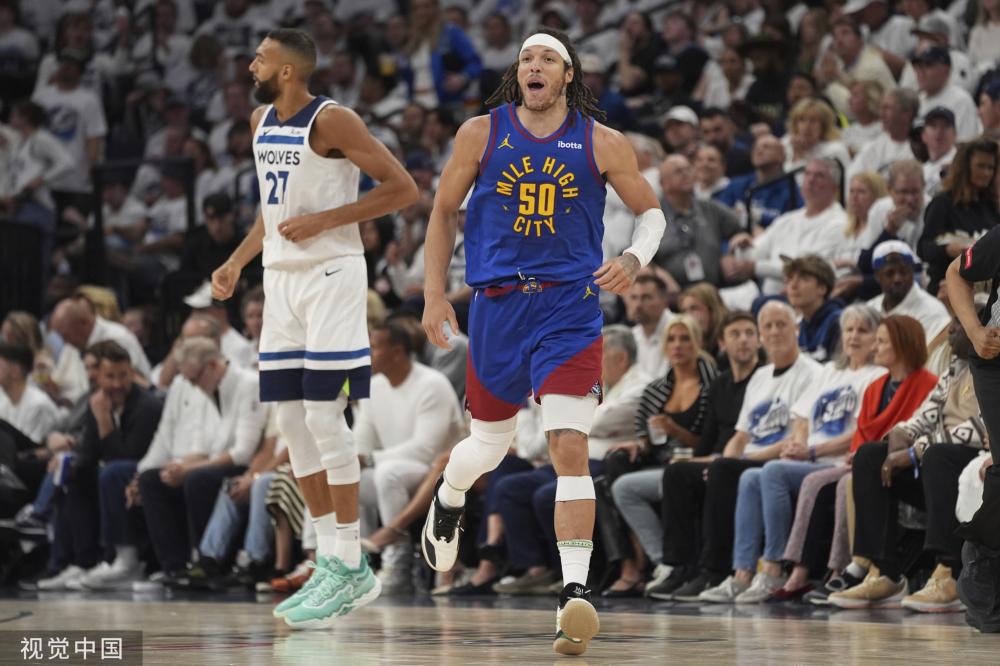 持这支球队 持这支球队