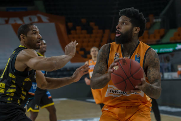 霆不仅在媒 霆不仅在媒